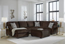 Kimlee Sectional with Chaise - Furniture Warehouse (GA)