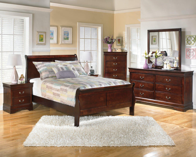 Alisdair Bedroom Set